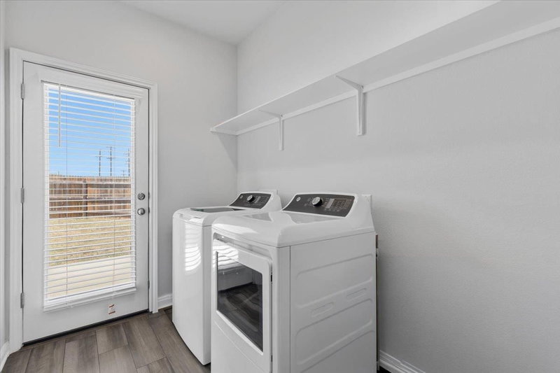 Property photo 36