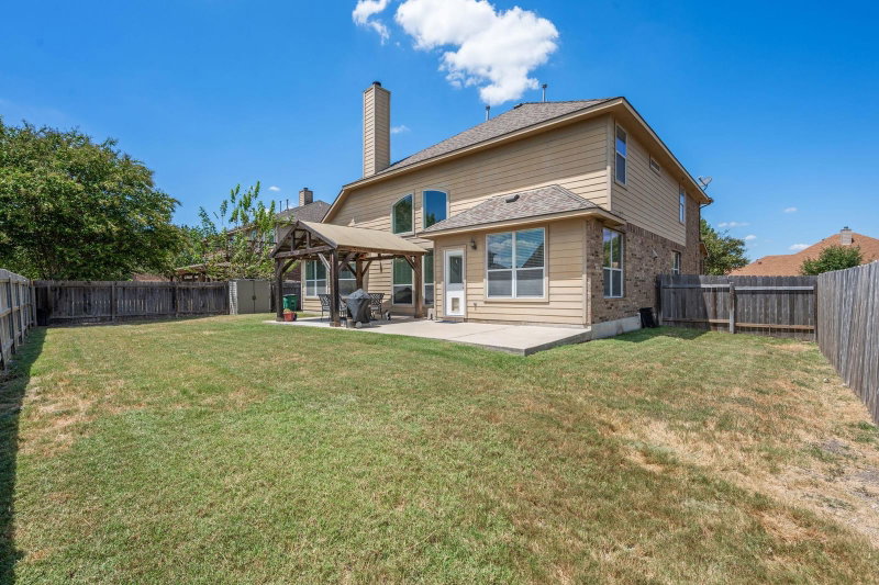 Property photo 31