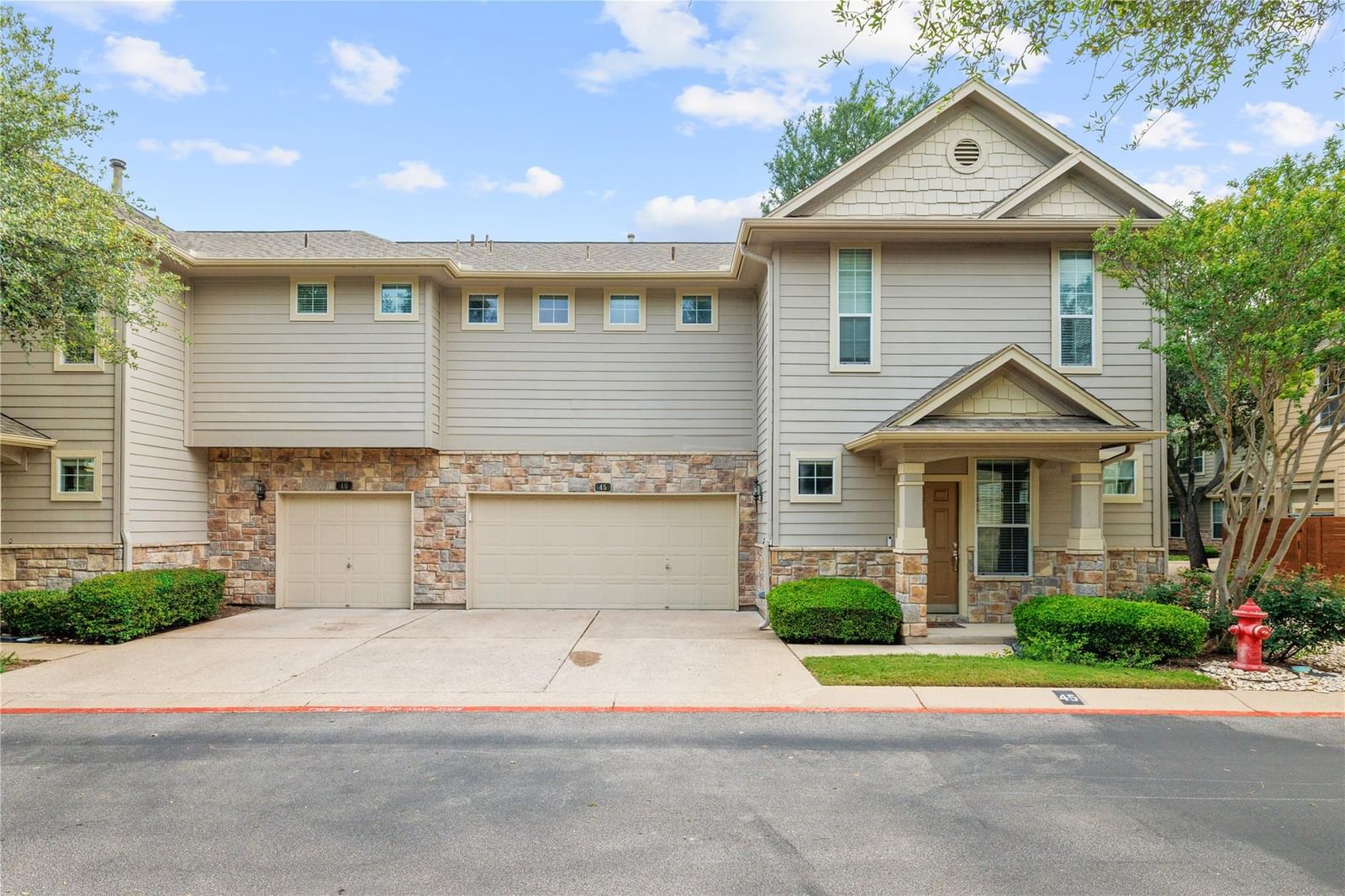 Photo 26