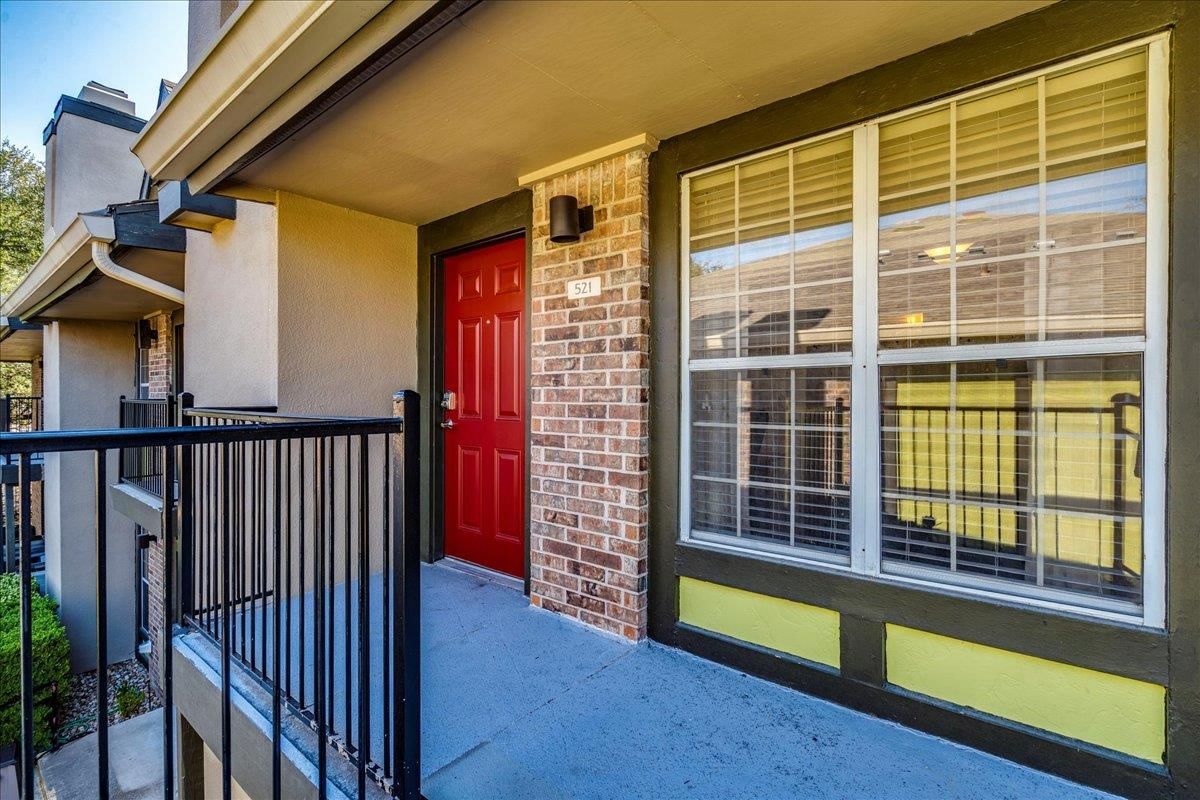 7685 Northcross DR #521 - Photo 1