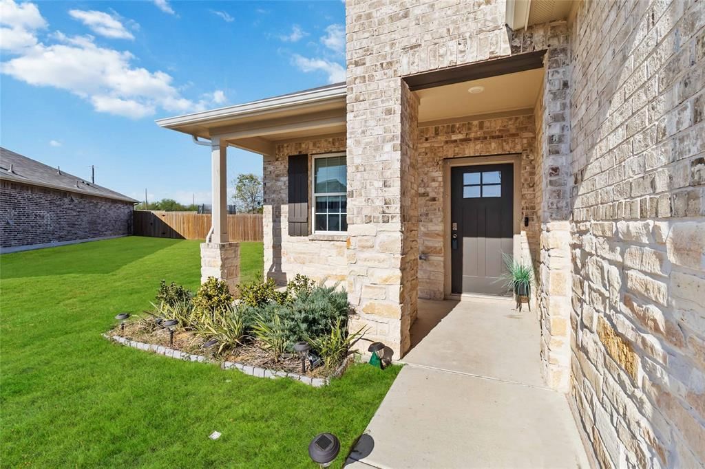 226 Coralbean DR - Photo 1