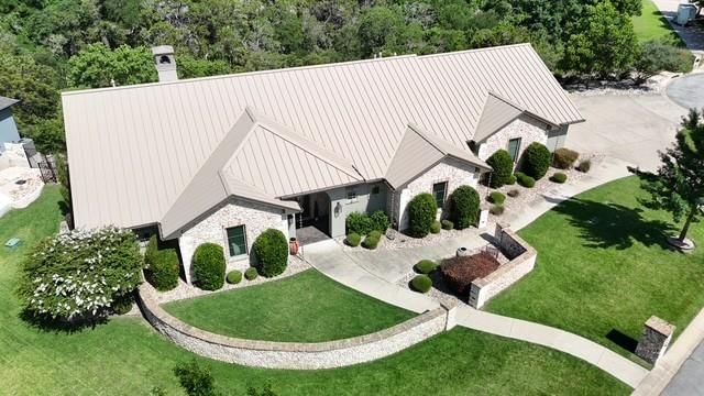 2501 Woodbine CIR - Photo 1
