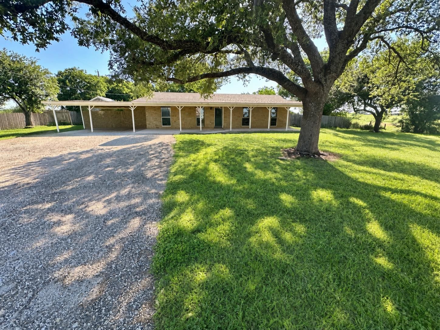 3430 County Road 100, Hutto, TX, 78634