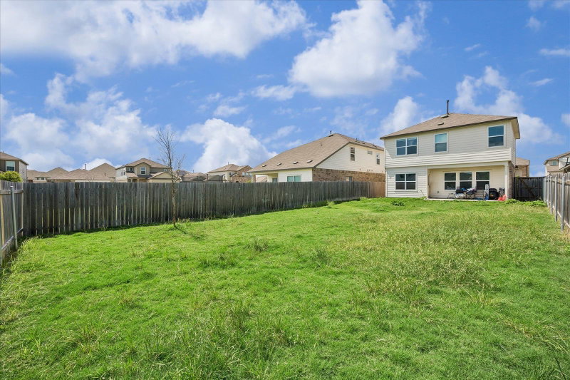 Property photo 37