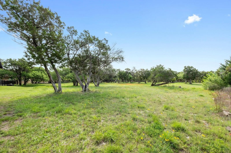 Property photo 35
