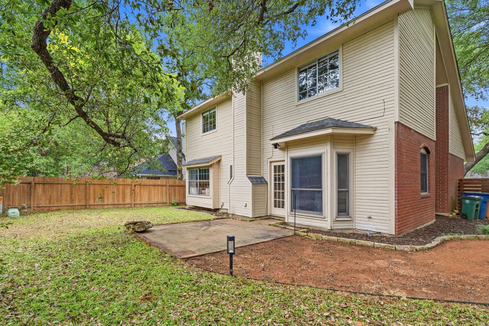 Photo 29