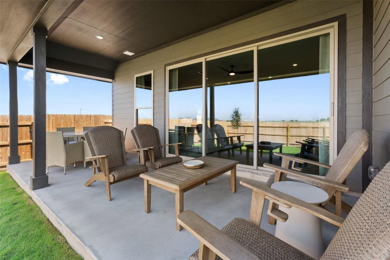 Property photo 33