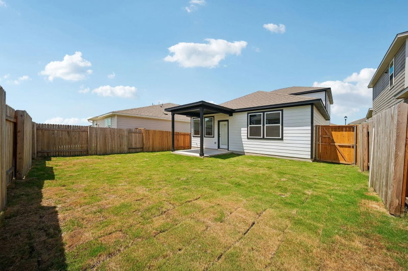 Property photo 32