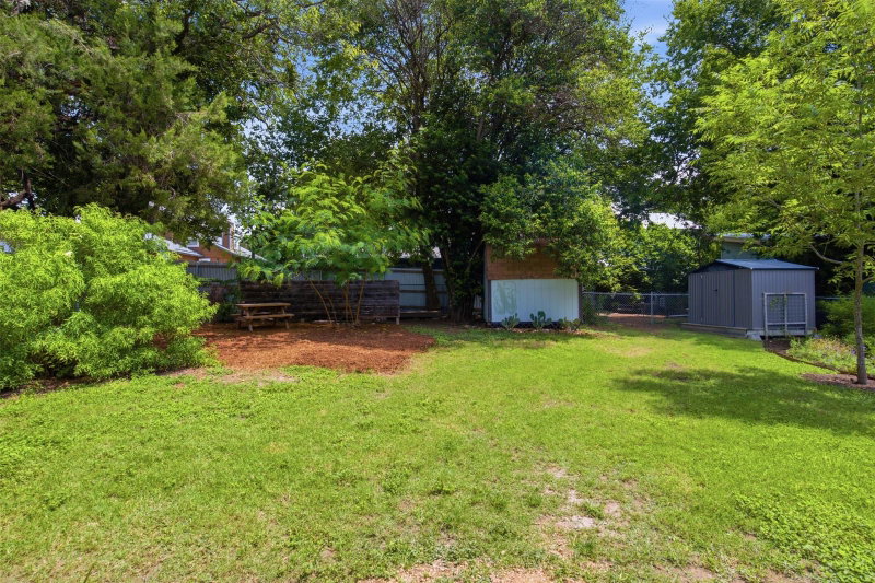 Property photo 32