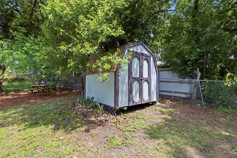 Property photo 34