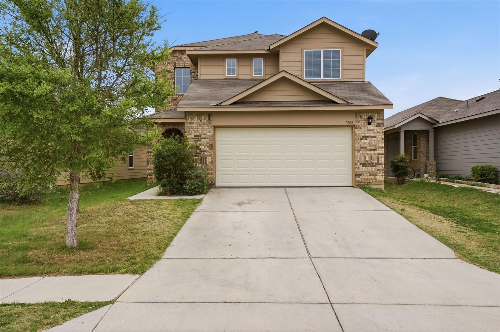 3009 Tilmon LN - Photo 1