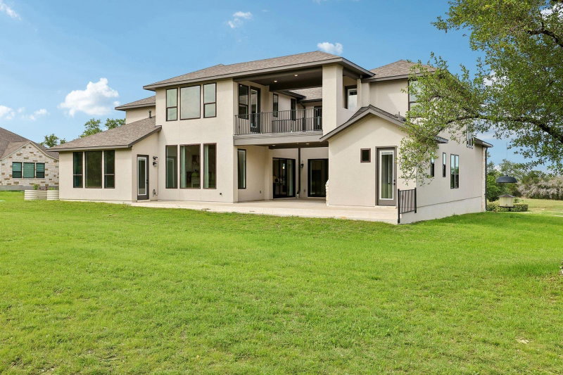 Property photo 32