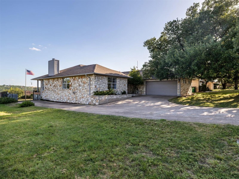 Property photo 24