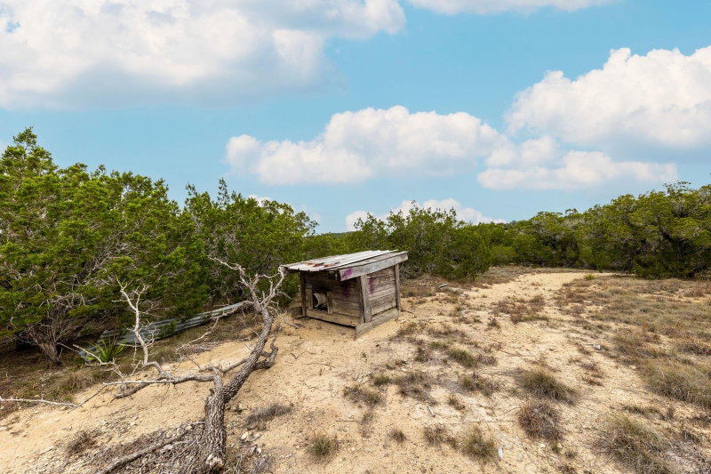 Property photo 30