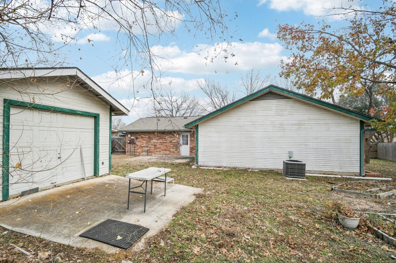 Property photo 38