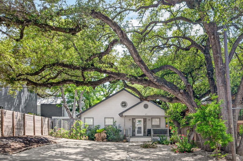 Property photo 31