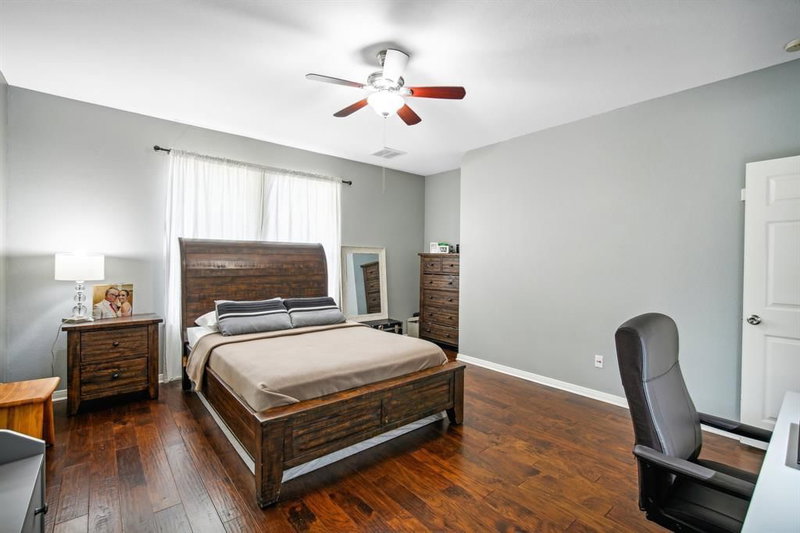 Property photo 24