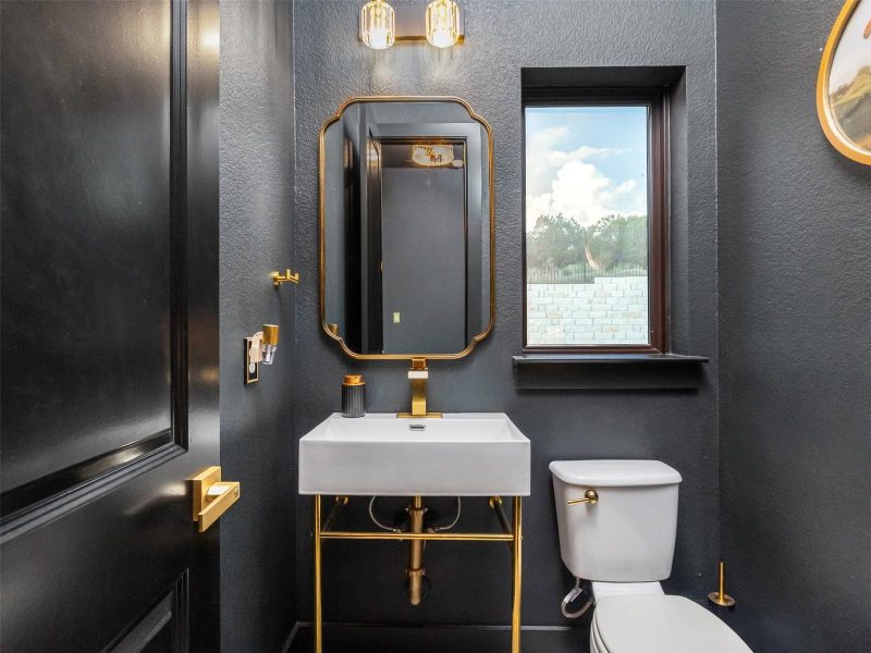 Property photo 32