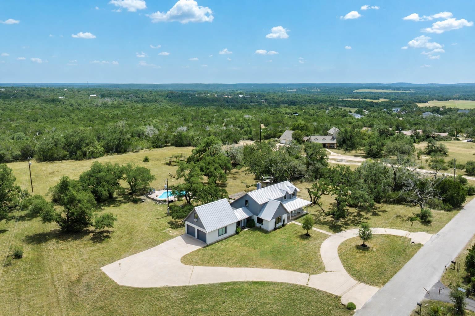 400 Oak Springs DR - Photo 1