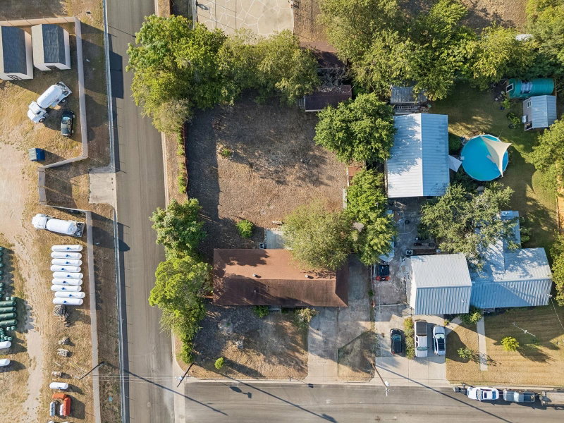 Property photo 31