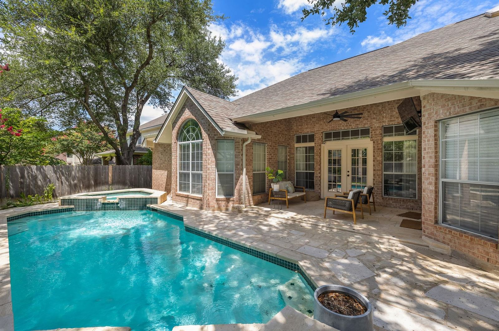 2040 Saint Andrews DR - Photo 1