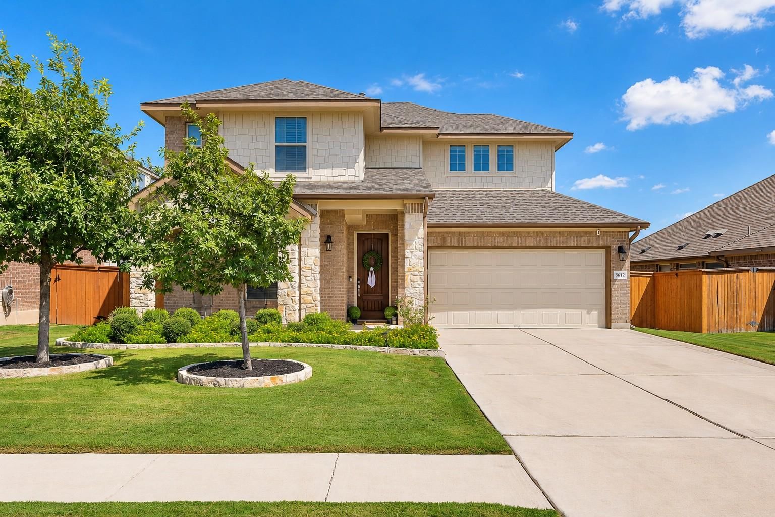 3612 Tor LN - Photo 1