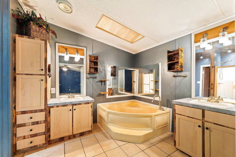 Property photo 22