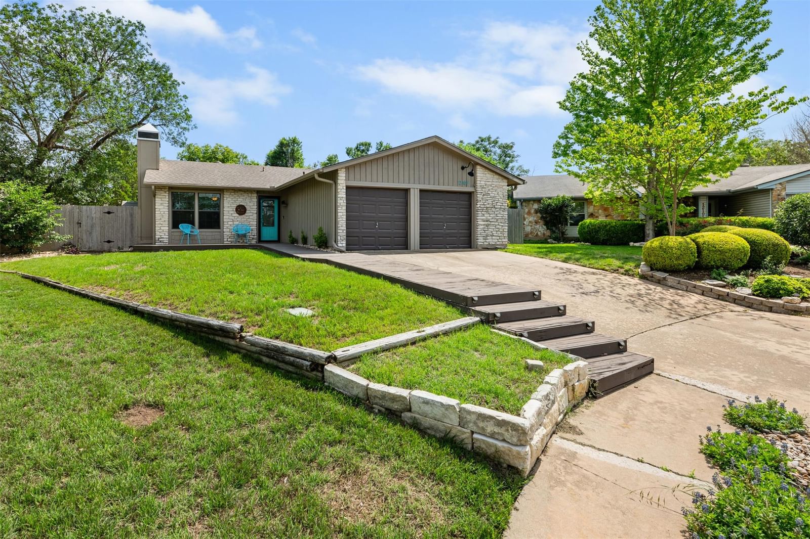 12103 Mill HOLW - Photo 1