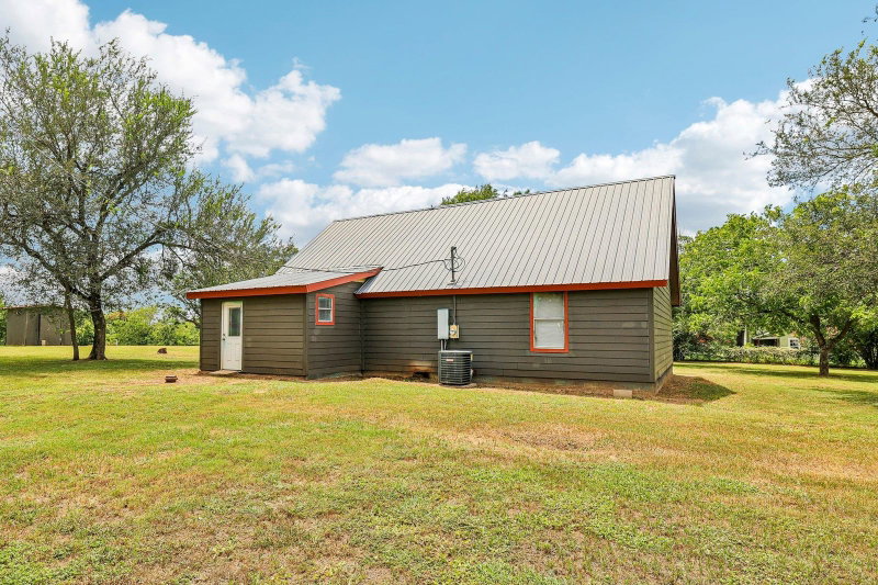 Property photo 34