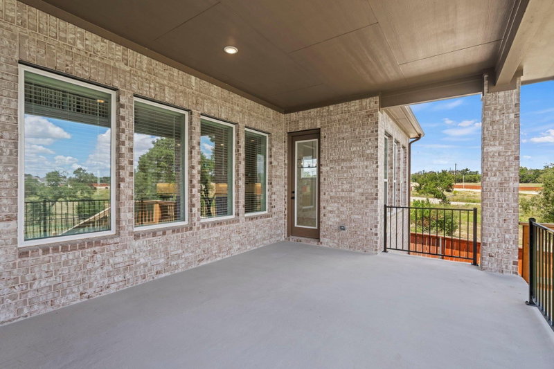 Property photo 32