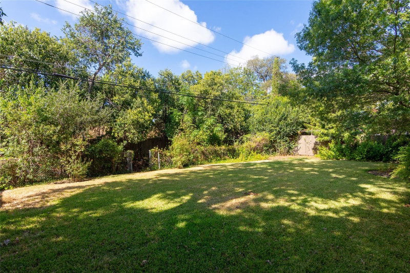 Property photo 38