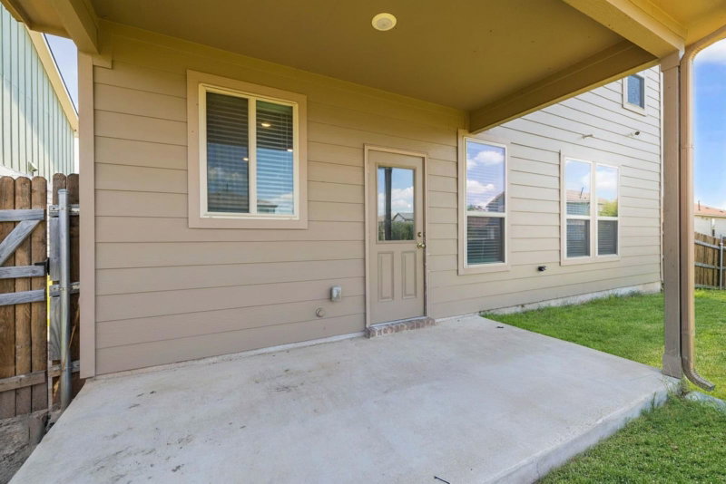 Property photo 31