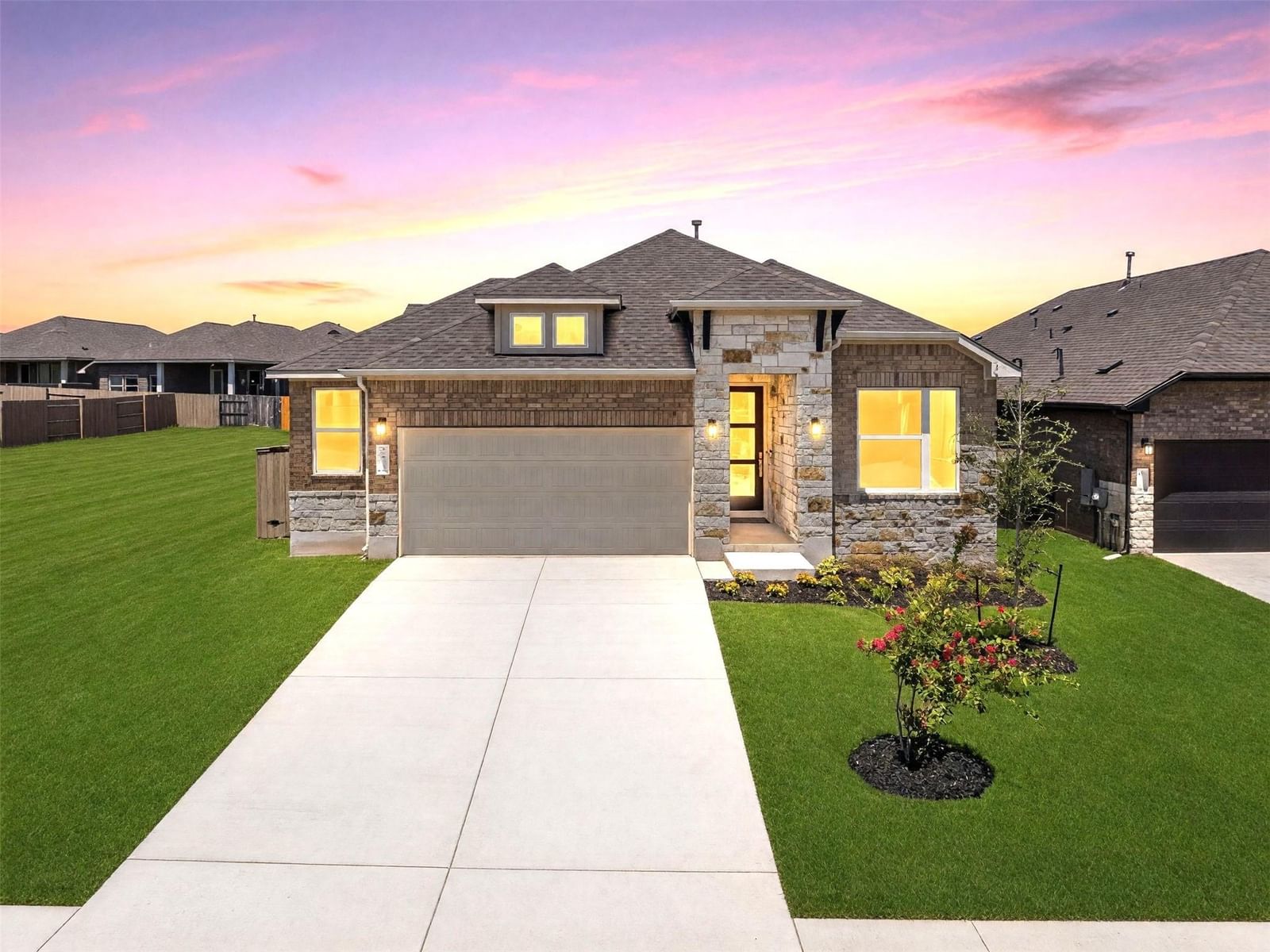 112 Salado Creek TRL - Photo 1