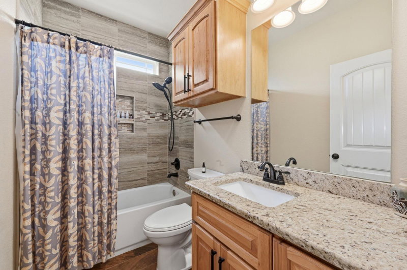 Property photo 25