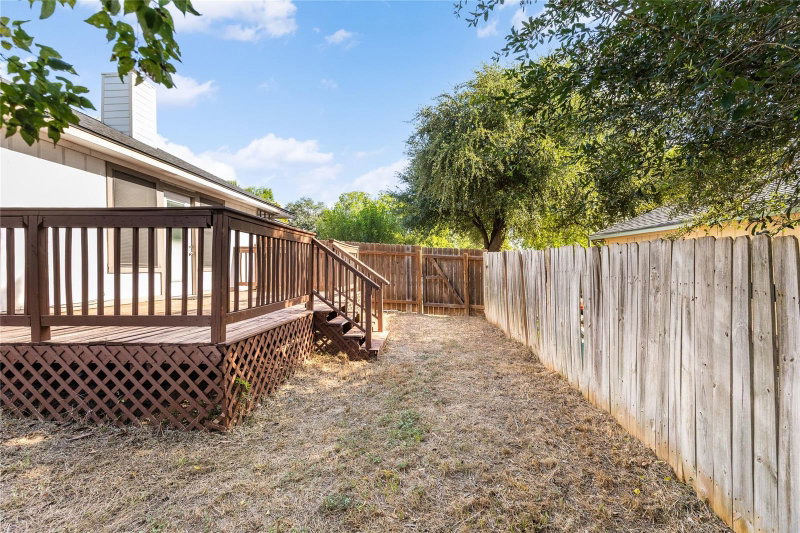 Property photo 35