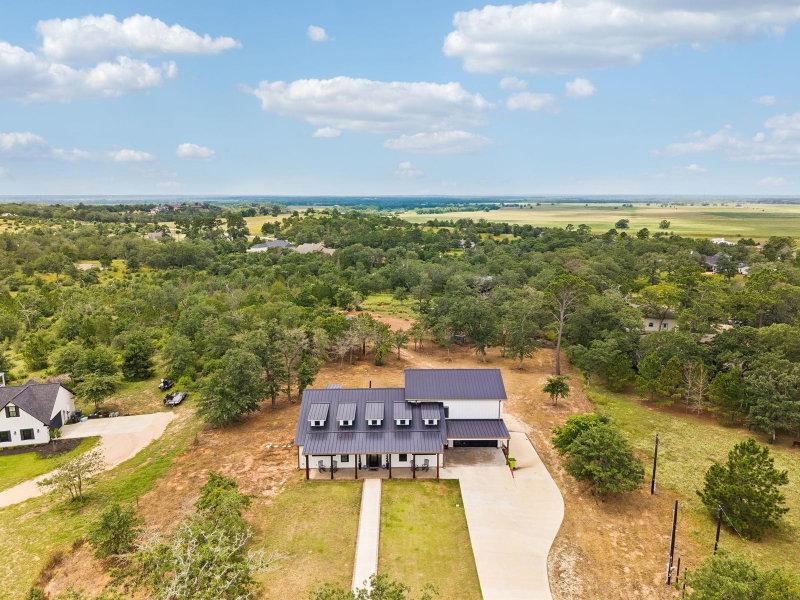 Property photo 36