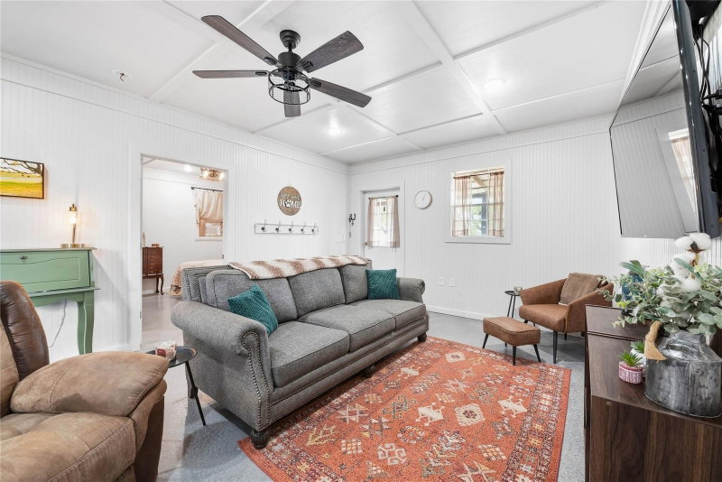 Property photo 35