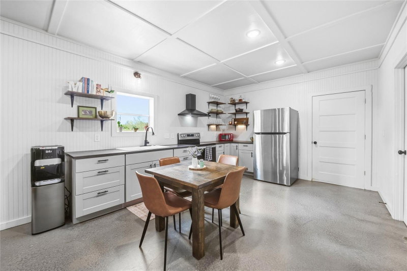 Property photo 34