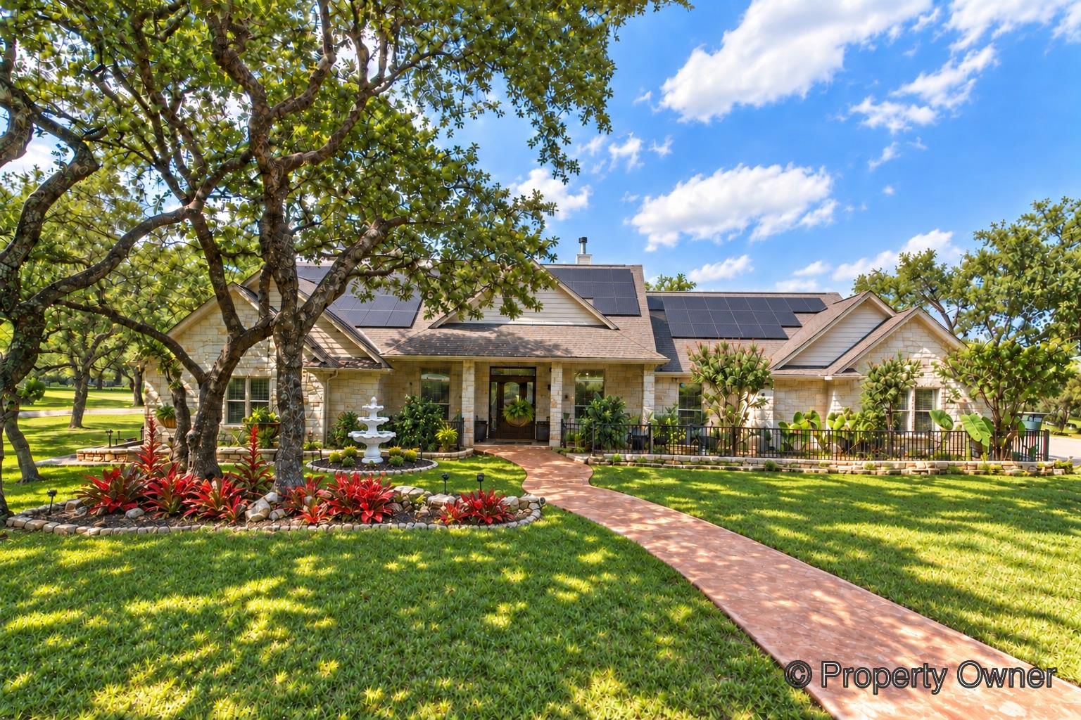 400 Bedford DR - Photo 1
