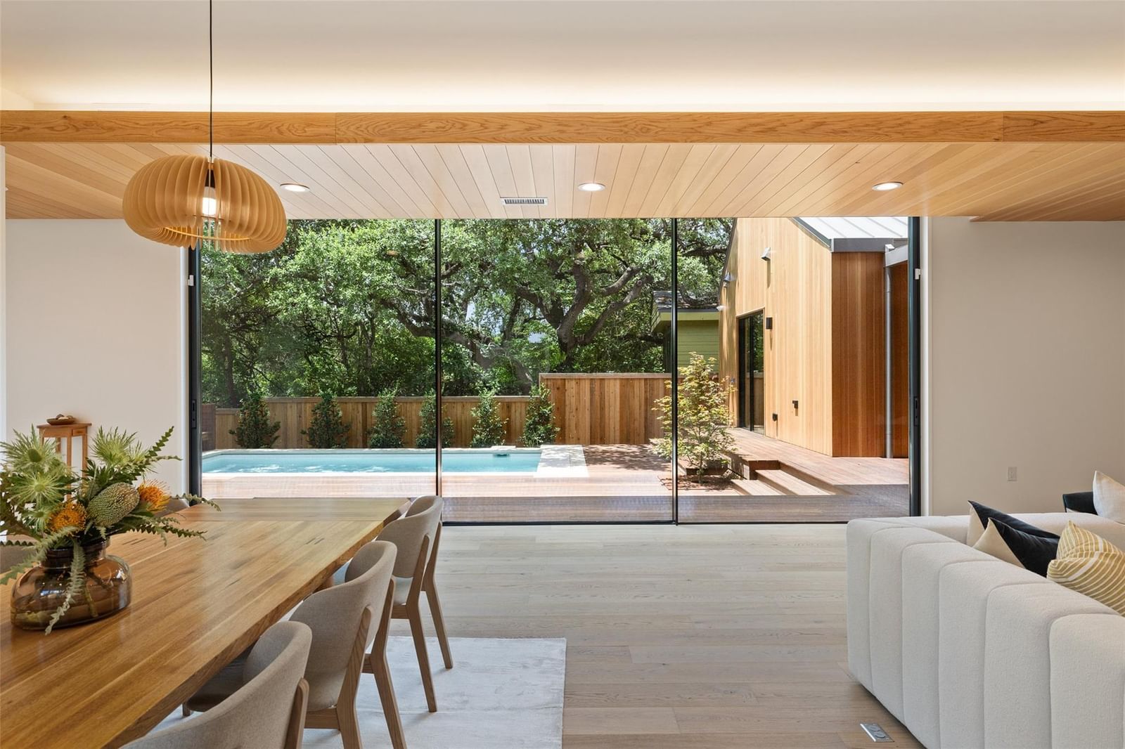 1319 Bonham TER - Photo 1