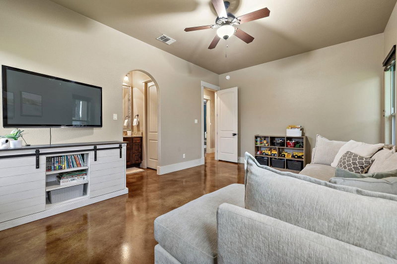 Property photo 28