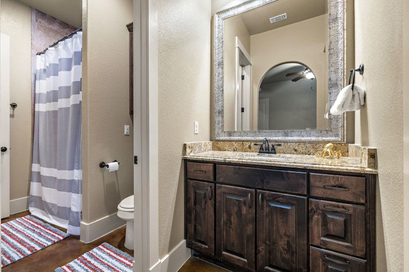 Property photo 32