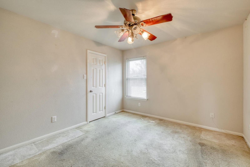 Property photo 31