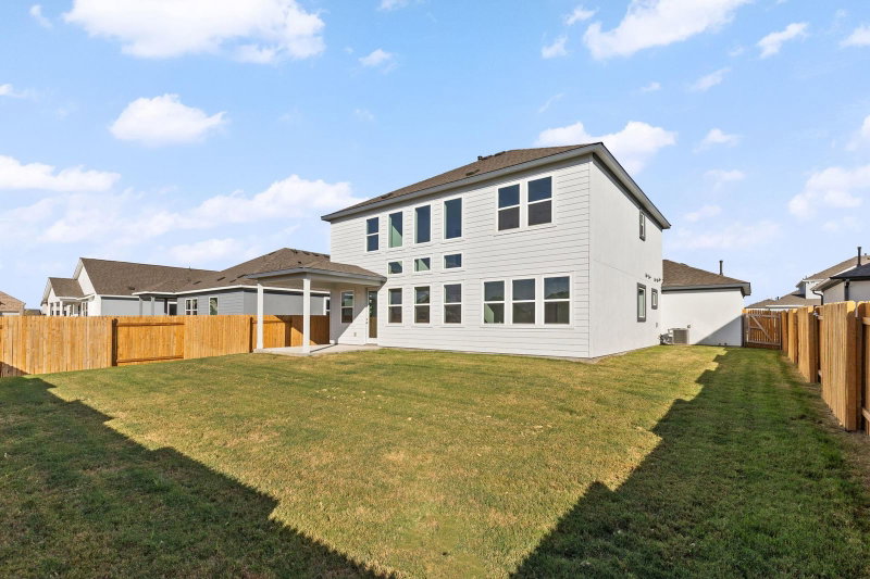 Property photo 38