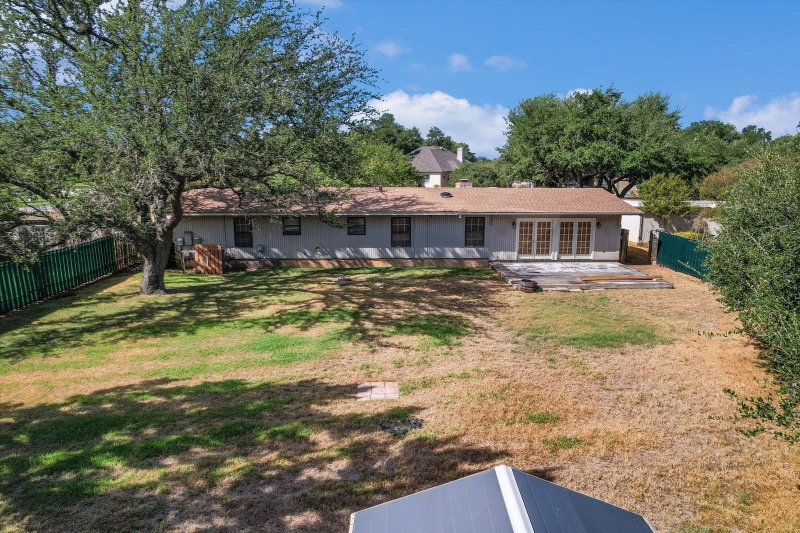 Property photo 38