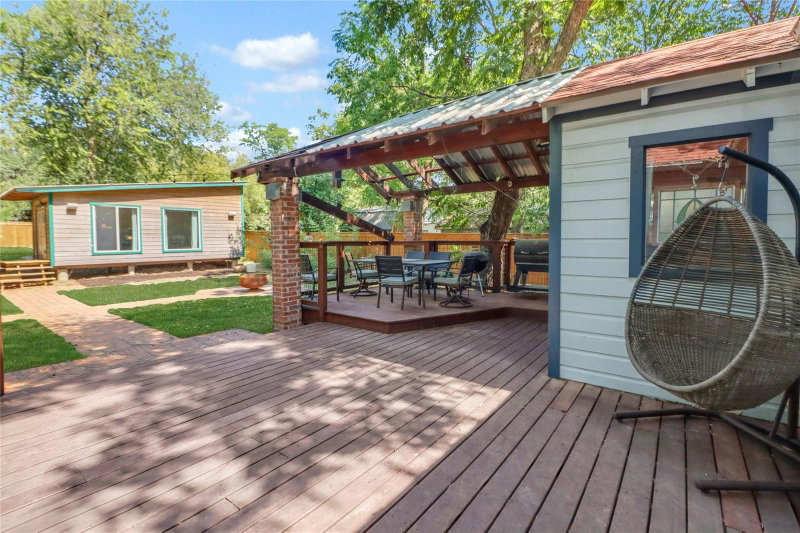 Property photo 28