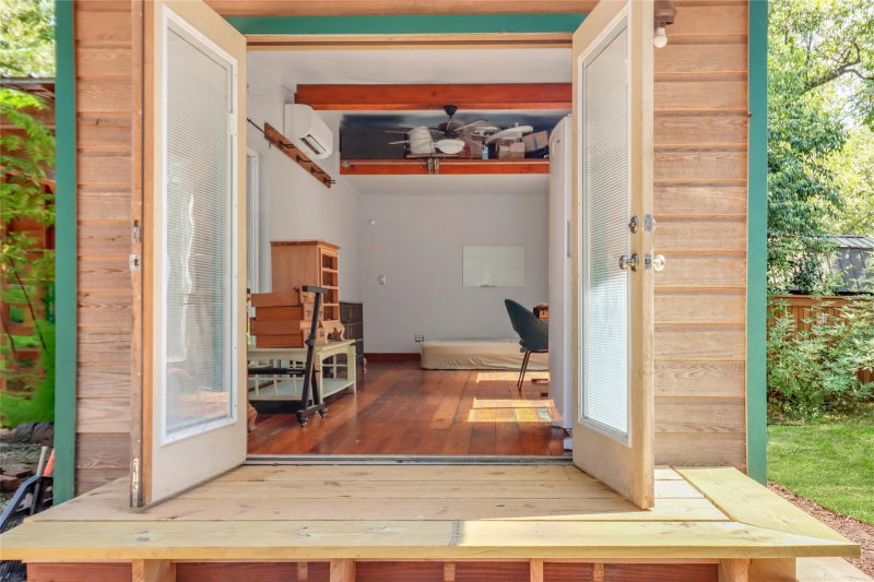 Property photo 31