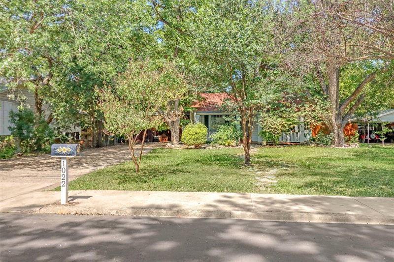 Property photo 40