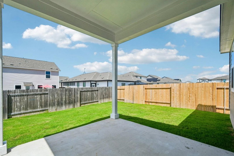 Property photo 38