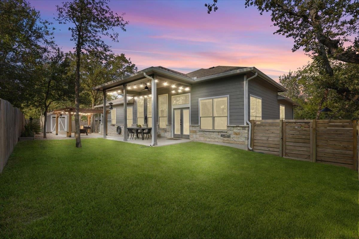 137 S Pohakea DR - Photo 1
